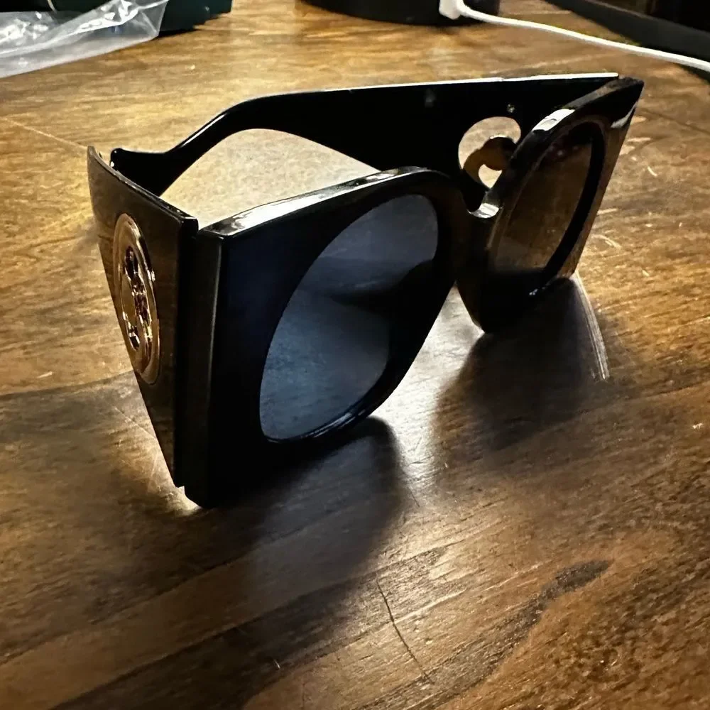 Oversized Black Square Sunglasses with Gold Logo Accent